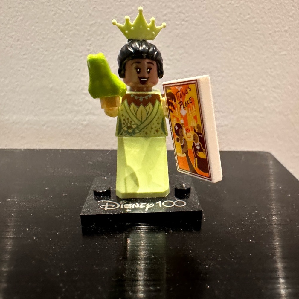 Lego Mini Figures Disney 100 - Tiana